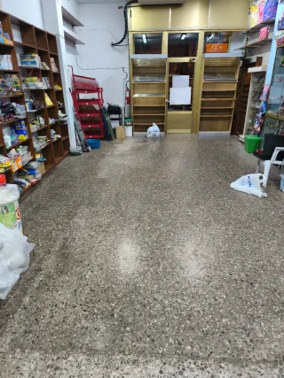 SE ALQUILA LOCAL COMERCIAL EN SAN JULIÁN