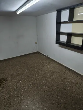 SE ALQUILA LOCAL COMERCIAL EN SAN JULIÁN