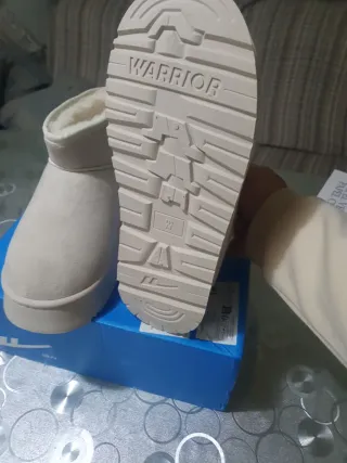 Botas Warrior Mujer Beige