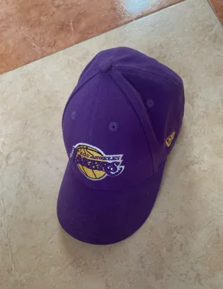 Gorra New Era Lakers Morada Niños