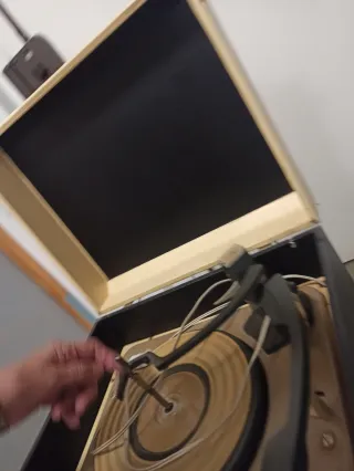 Tocadiscos y Radio Vintage Dansette RG31 Años 60