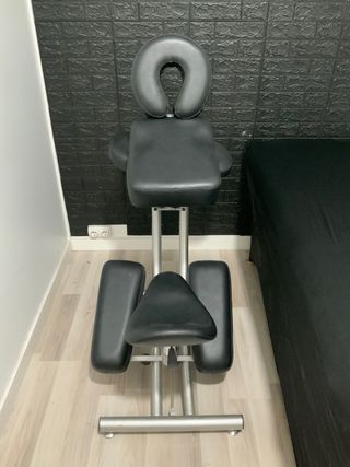 Silla Masaje/Micropigmentación Capilar Negra