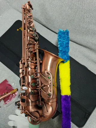 Saxofón Alto Nuevo
