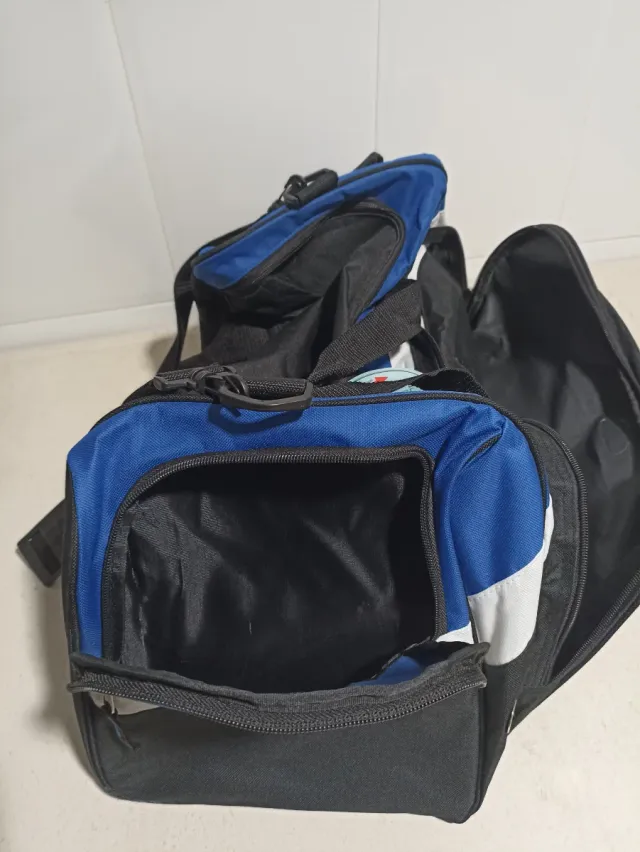 Bolso de deporte Benzi negro, azul y blanco