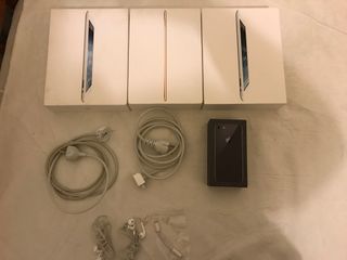 Lote Apple: iPad, iPhone e accessori