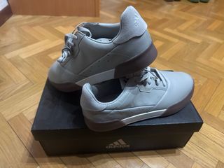 Adidas Adicross Retro Golf Zapatillas Gris Marrón