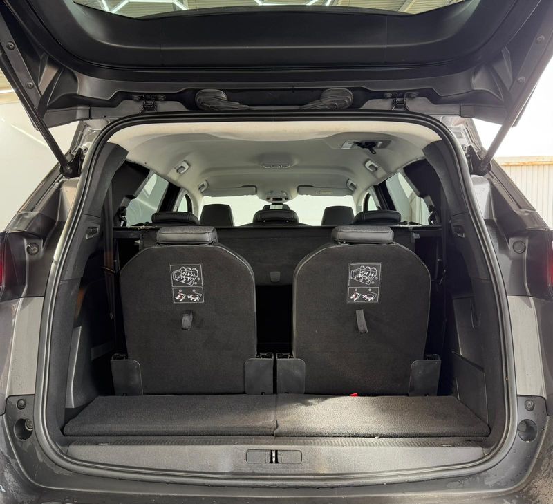 Peugeot 5008 2022, foto 15