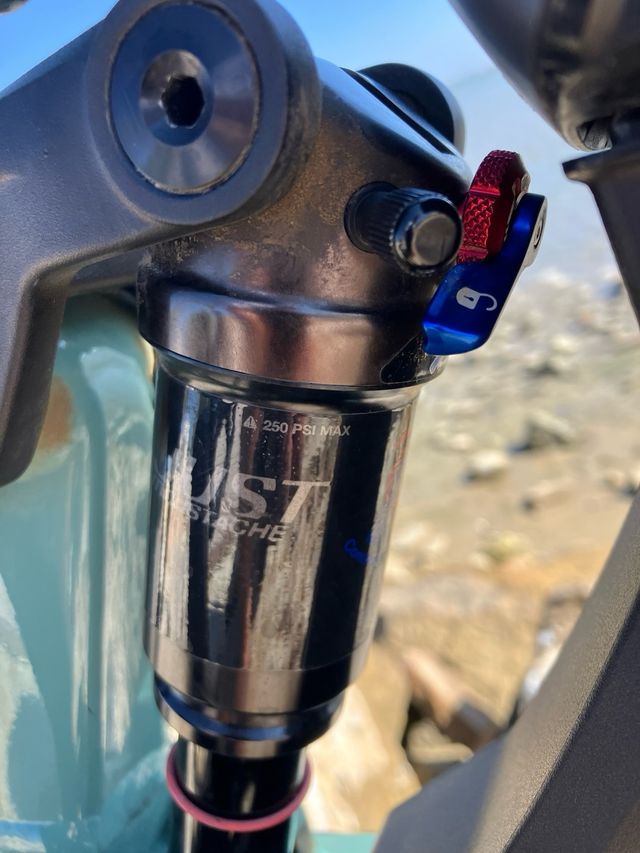 Bicicleta Eléctrica Moustache Samedi Weekend 2