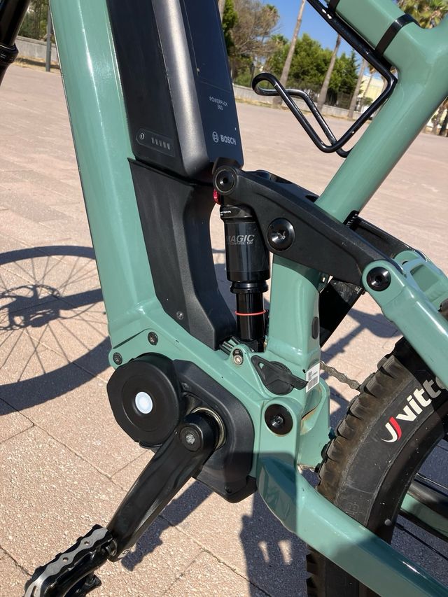 Bicicleta Eléctrica Moustache Samedi Weekend 2