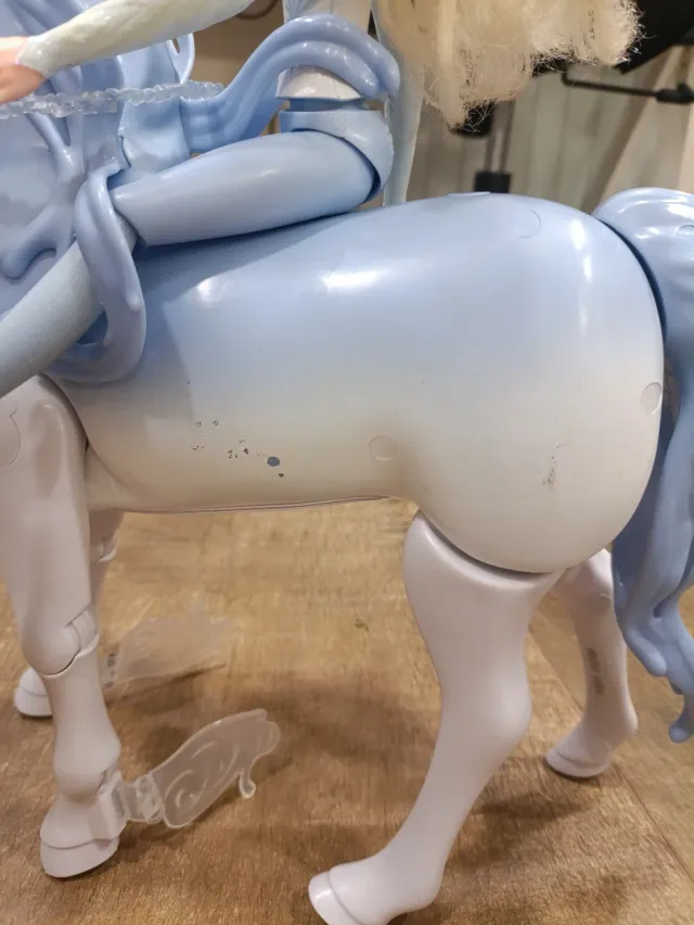 Caballo Nokk y Elsa Frozen