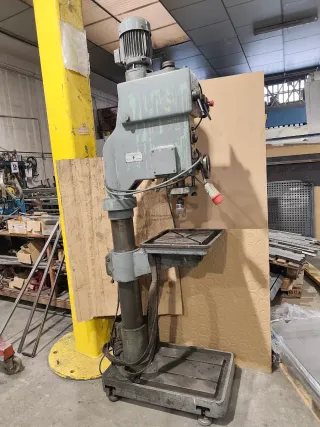 Taladro industrial Mugui