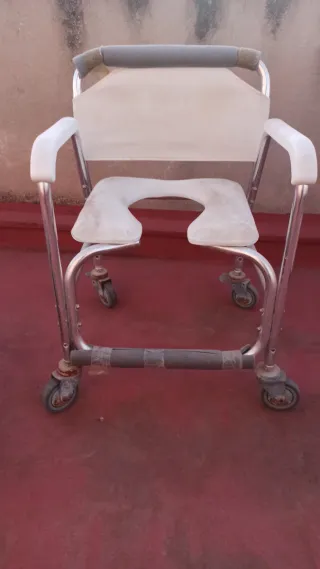 Silla para ancianos