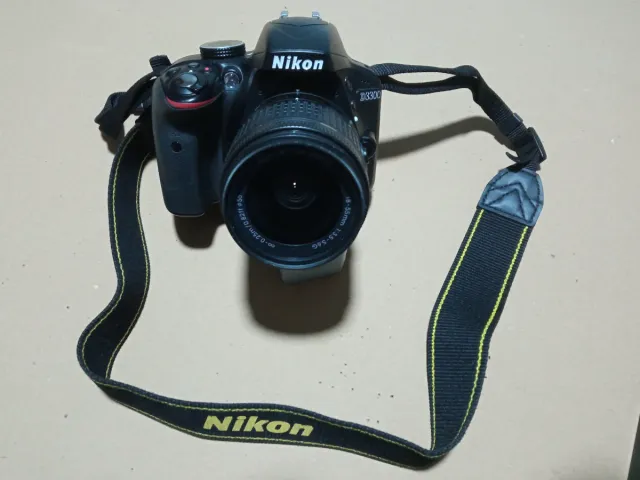 Cámara Reflex Nikon D3300 Negra