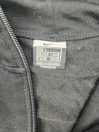 Sudadera Nike Negra con Cremallera