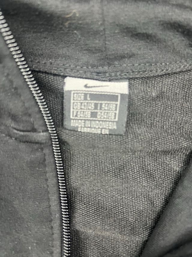 Sudadera Nike Negra con Cremallera