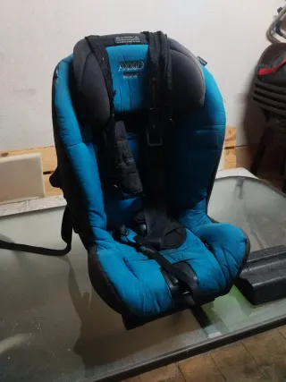 Silla de coche AXKID Minikid