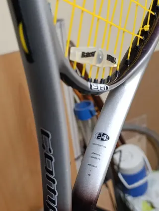 Raqueta Dunlop Comp + Raquetero