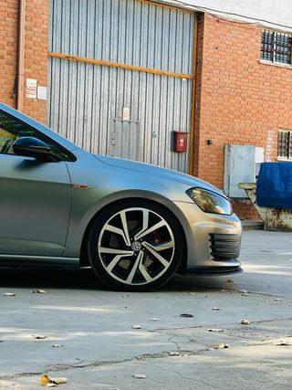 Volkswagen Golf GTI Performance