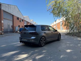 Volkswagen Golf GTI Performance