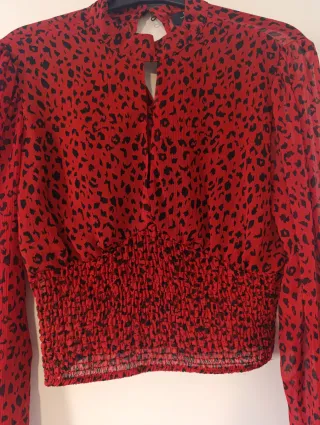 Camisa Estampada Leopardo Roja