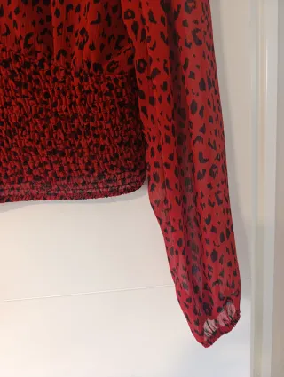 Camisa Estampada Leopardo Roja