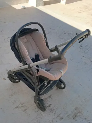 Carrito bebé + silla coche grupo 0