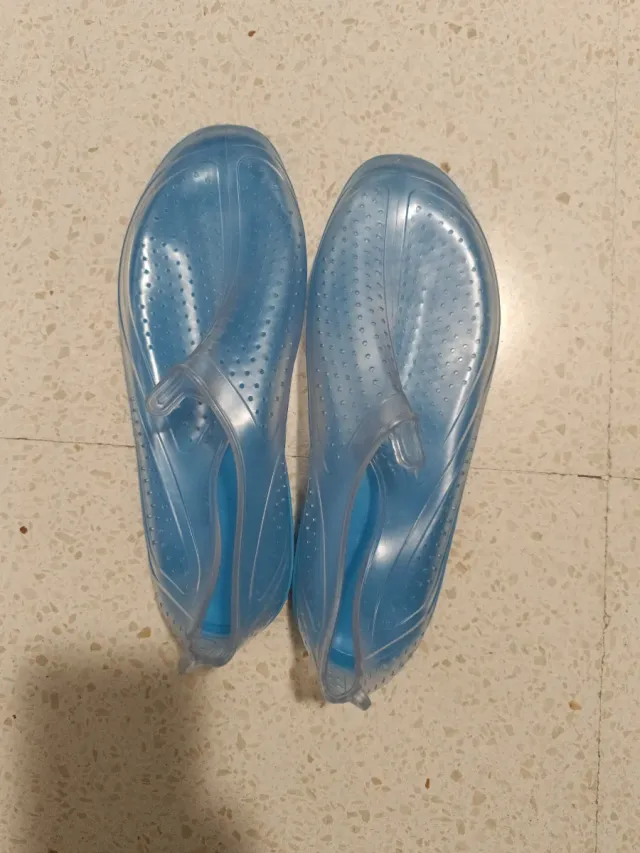 Escarpines/Chanclas Talla 39-40, nuevos