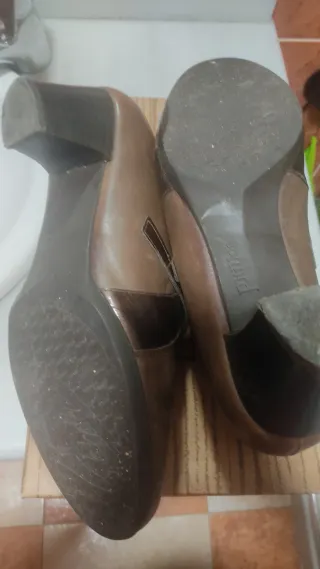 Zapatos abotinados Pitillos Marrones y Dorados