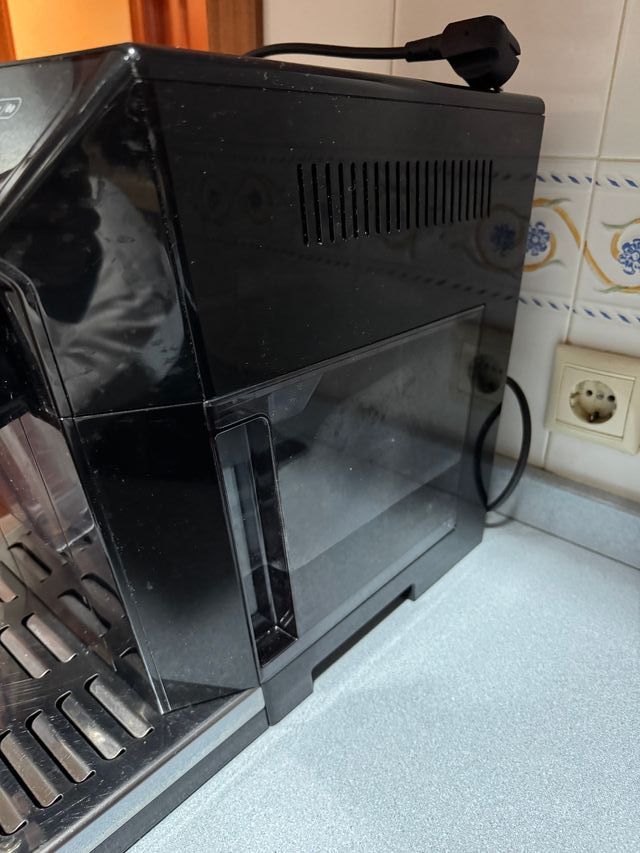 Cafetera DeLonghi Eletta Cappuccino Evo