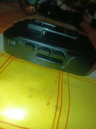 Walkman Sony FM/AM WM-FX113 Negro