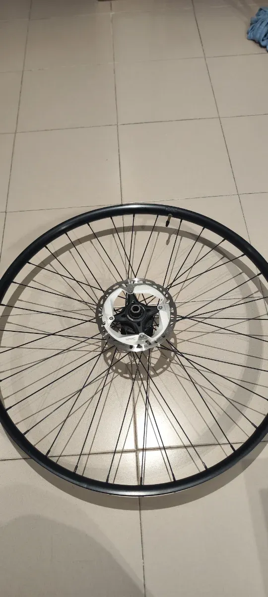 Ruota, disco freno e kit corpo cassette Shimano