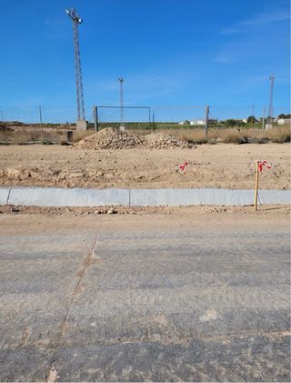 Terreno industrial urbano en La Pilica