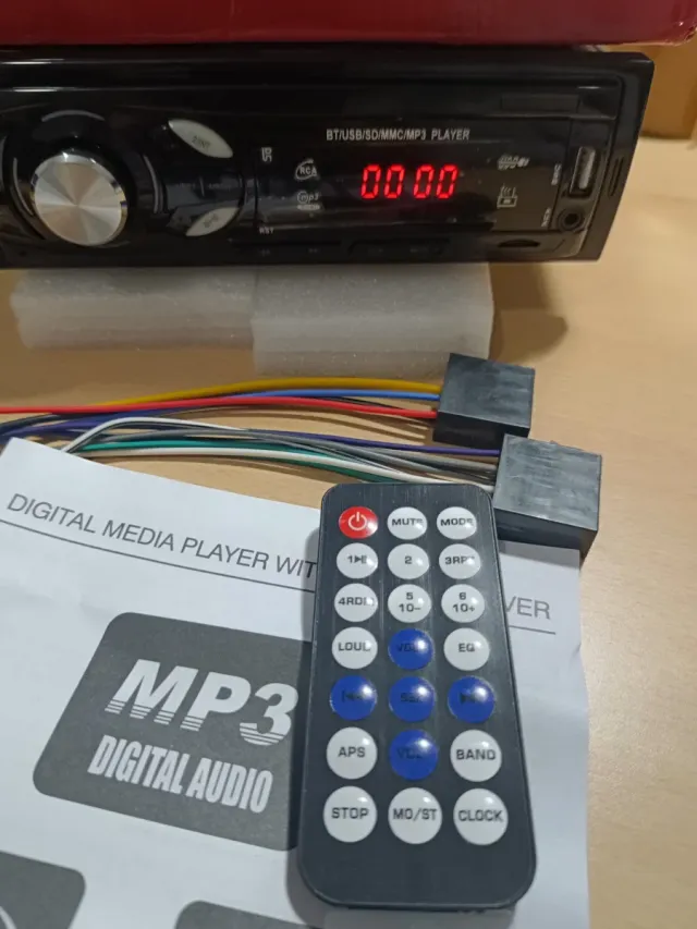 Radio Coche MP3 USB/SD Bluetooth Nuevo