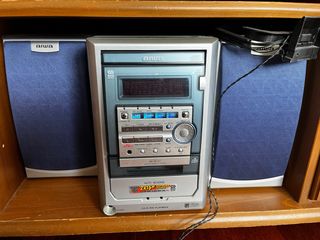 Minicadena Aiwa XR-M121 CD/Radio/Cinta