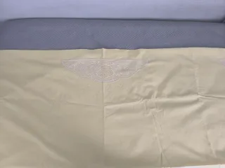 Sábanas algodón bordadas a mano y crochet