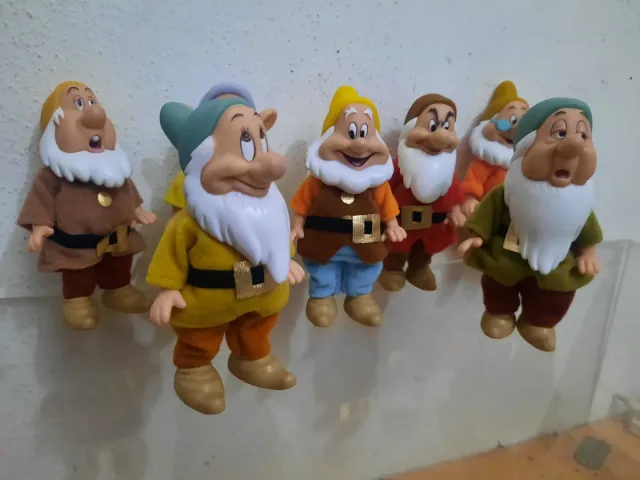 Figure dei Nani di Biancaneve