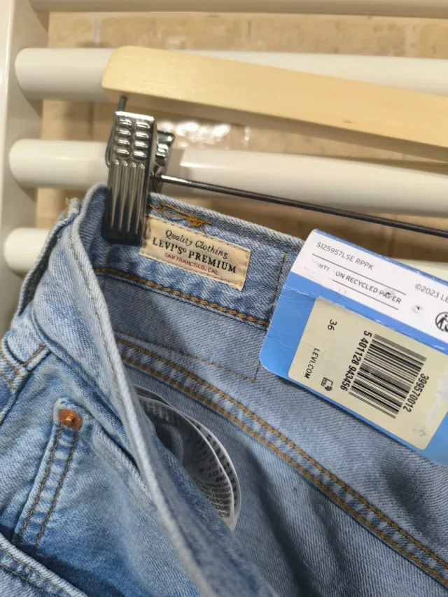 Vaqueros Levi's Loose Azules