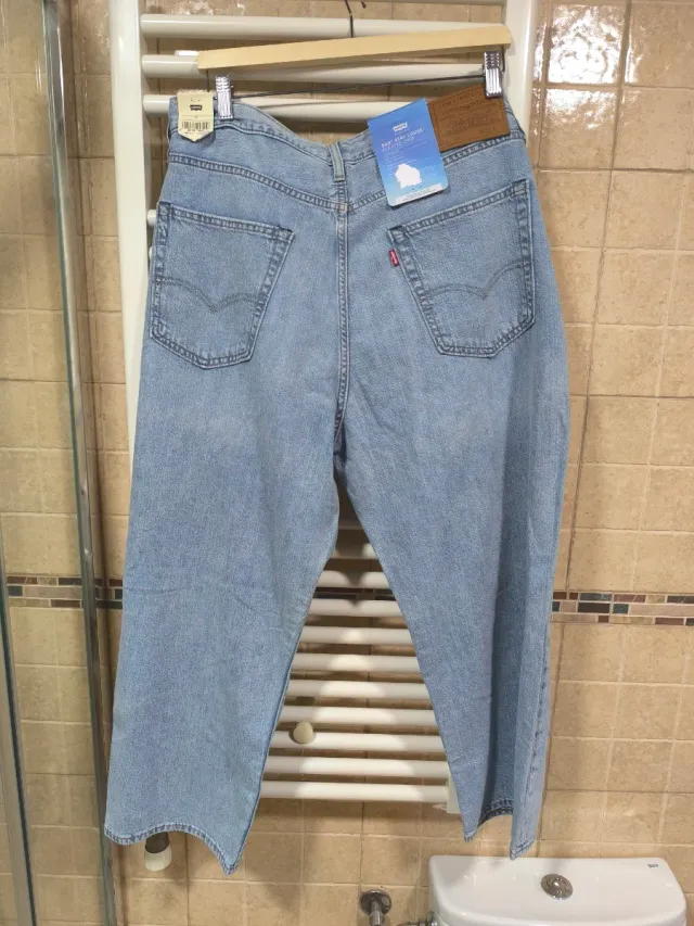 Vaqueros Levi's Loose Azules