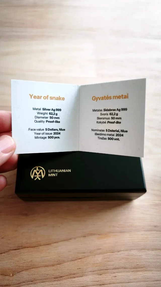 Moneda Plata 2 Oz Año Serpiente Niue 2025 500 unid