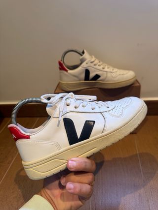 Zapatillas Trainers Veja V10 Talla 38 Blanco/Azul