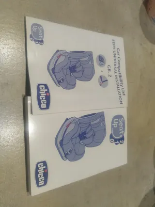 Silla de coche Chicco gris