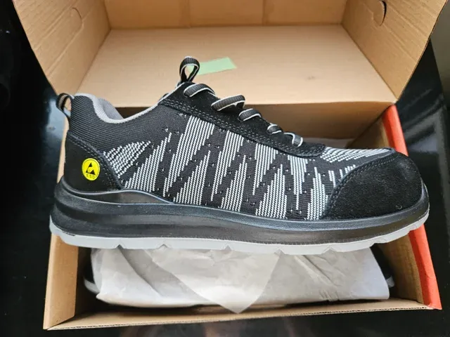 Calzado Seguridad Deportivo BEWORK Talla 44