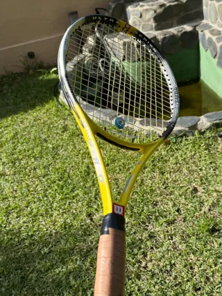 Raqueta Wilson + Raquetero
