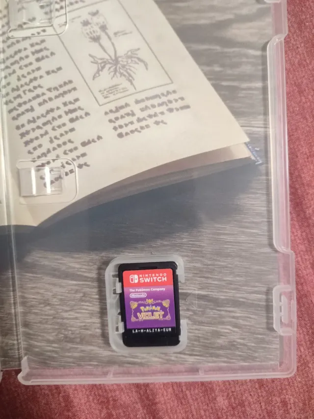 Nintendo Switch Pokémon Purpura