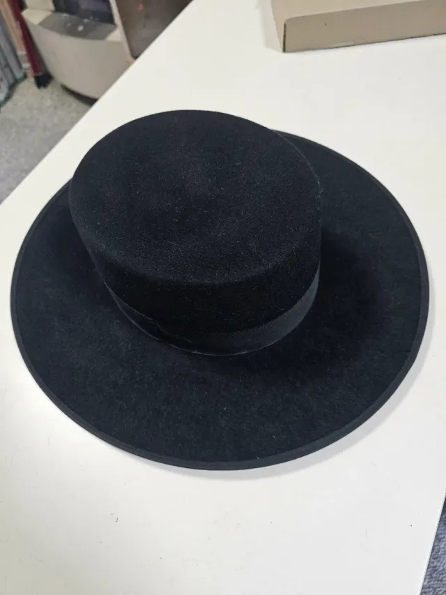 Sombrero Cordobés Ala Ancha Negro