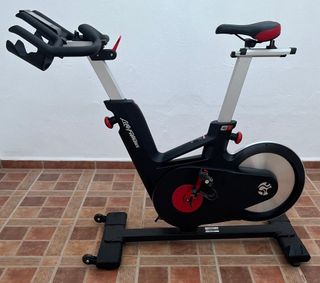 Bicicleta Spinning Life Fitness Tomahawk ICG IC5