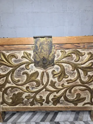 Baúl vintage pino macizo diseño español