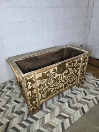 Baúl vintage pino macizo diseño español