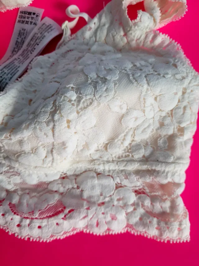 Sujetador encaje negro y blanco