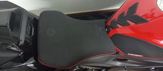 Asiento BMW S1000R Lolo Pamanes